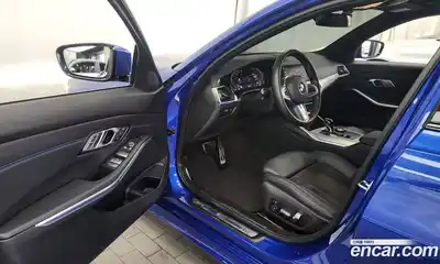 BMW 3-Series 2022 2.0 Автомат в Москве № 154259, миниатюра 7