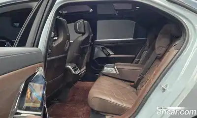 BMW 7-Series 2023 3.0 Автомат в Москве № 157376, миниатюра 4