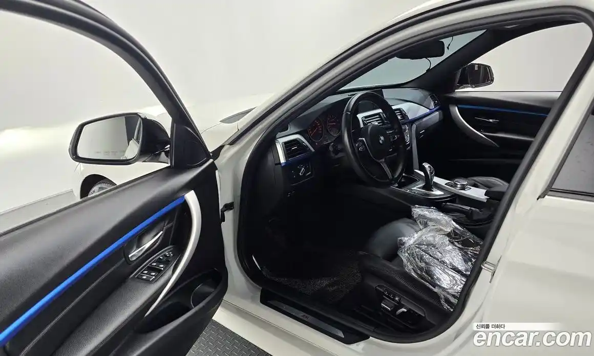 BMW 3-Series 2017 2.0 Автомат в Москве № 158482, фото 16