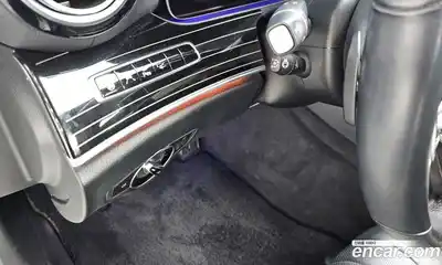 Mercedes-Benz E-Class 2019 3.0 Автомат в Москве № 160404, миниатюра 4