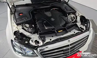 Mercedes-Benz E-Class 2019 3.0 Автомат в Москве № 160404, миниатюра 8