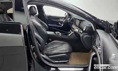 Mercedes-Benz CLS-Class 2019 3.0 Автомат в Москве № 160910, миниатюра 2