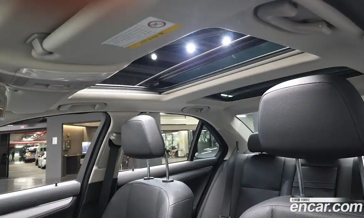 Mercedes-Benz C-Class 2010 1.8 Автомат в Москве № 160980, фото 19