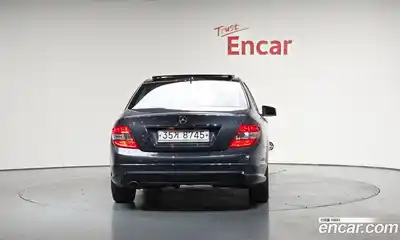 Mercedes-Benz C-Class 2010 1.8 Автомат в Москве № 160980, миниатюра 4