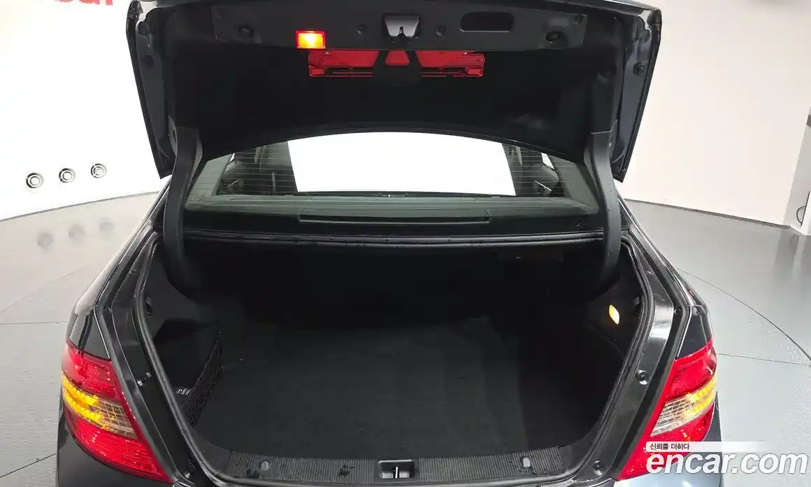 Mercedes-Benz C-Class 2010 1.8 Автомат в Москве № 160980, фото 6