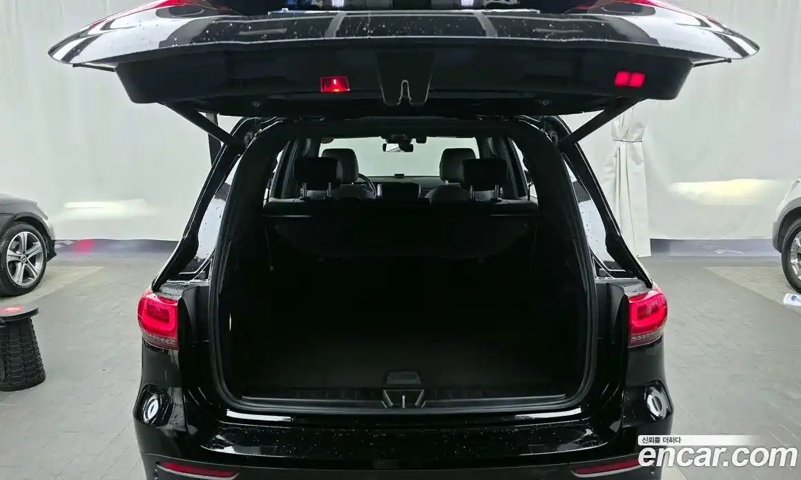 Mercedes-Benz GLB-Class 2021 2.0 Автомат в Москве № 161373, фото 11