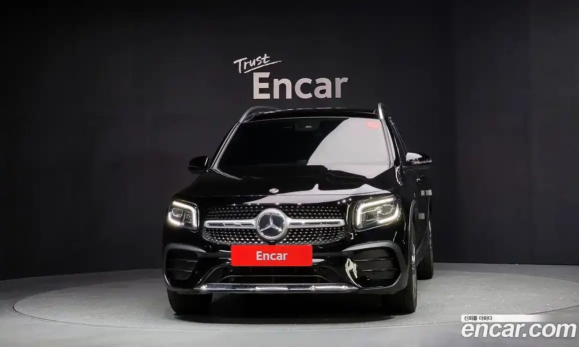 Mercedes-Benz GLB-Class 2021 2.0 Автомат в Москве № 161373, фото 17