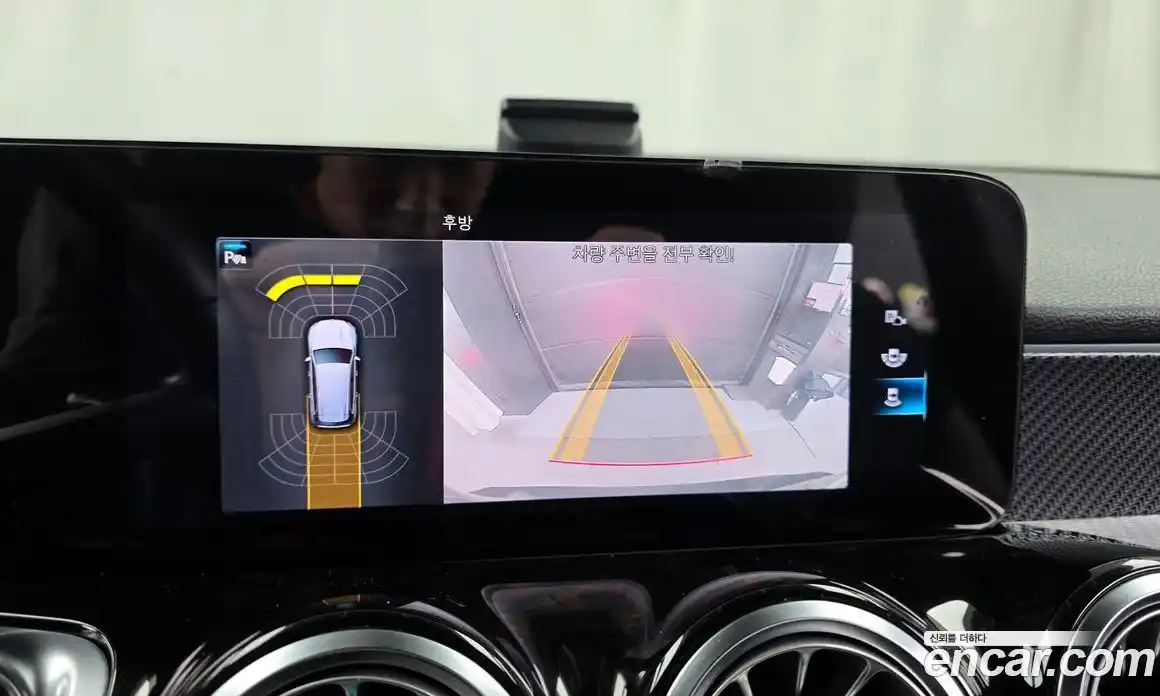 Mercedes-Benz GLB-Class 2021 2.0 Автомат в Москве № 161373, фото 19