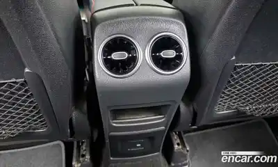 Mercedes-Benz GLB-Class 2021 2.0 Автомат в Москве № 161373, миниатюра 3