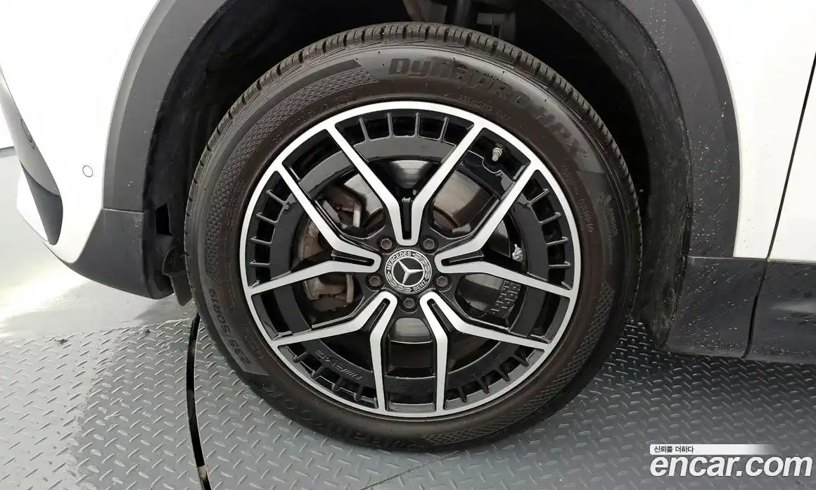 Mercedes-Benz EQB 2023 0.2 Автомат в Москве № 161960, фото 13