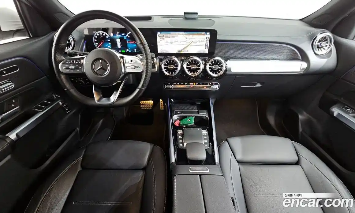 Mercedes-Benz EQB 2023 0.2 Автомат в Москве № 161960, фото 8