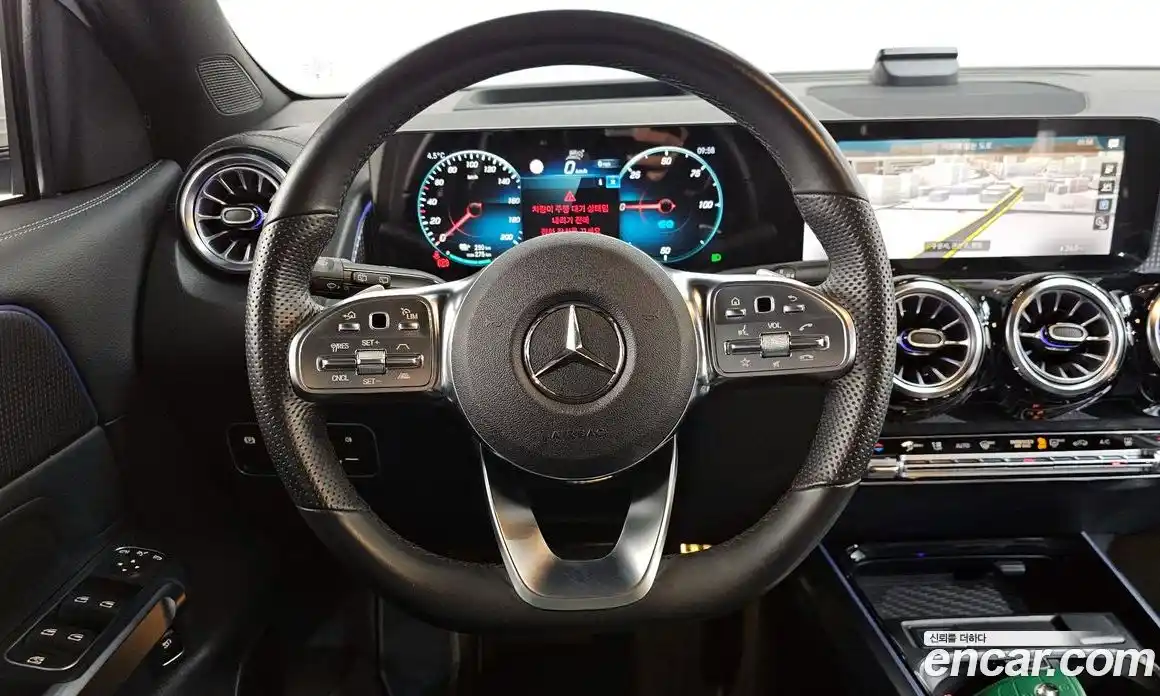 Mercedes-Benz EQB 2023 0.2 Автомат в Москве № 161960, фото 10