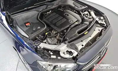 Mercedes-Benz E-Class 2021 2.0 Автомат в Москве № 162078, миниатюра 12