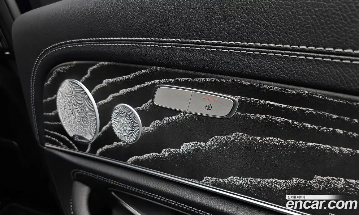 Mercedes-Benz E-Class 2021 2.0 Автомат в Москве № 162078, фото 19