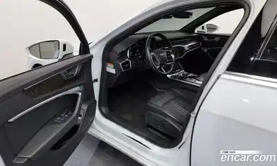 Audi A6 2023 2.0 Автомат в Москве № 162346, миниатюра 11