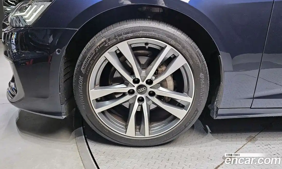 Audi A6 2023 2.0 Автомат в Москве № 162952, фото 14