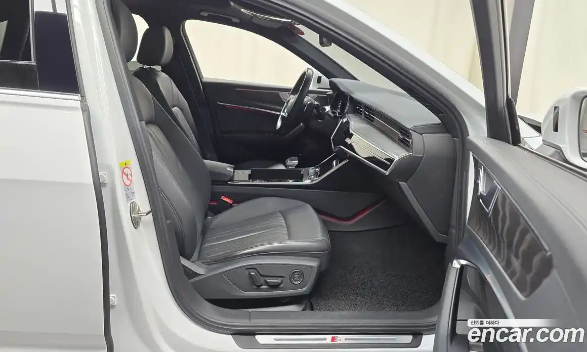 Audi A6 2022 2.0 Автомат в Москве № 163627, фото 12