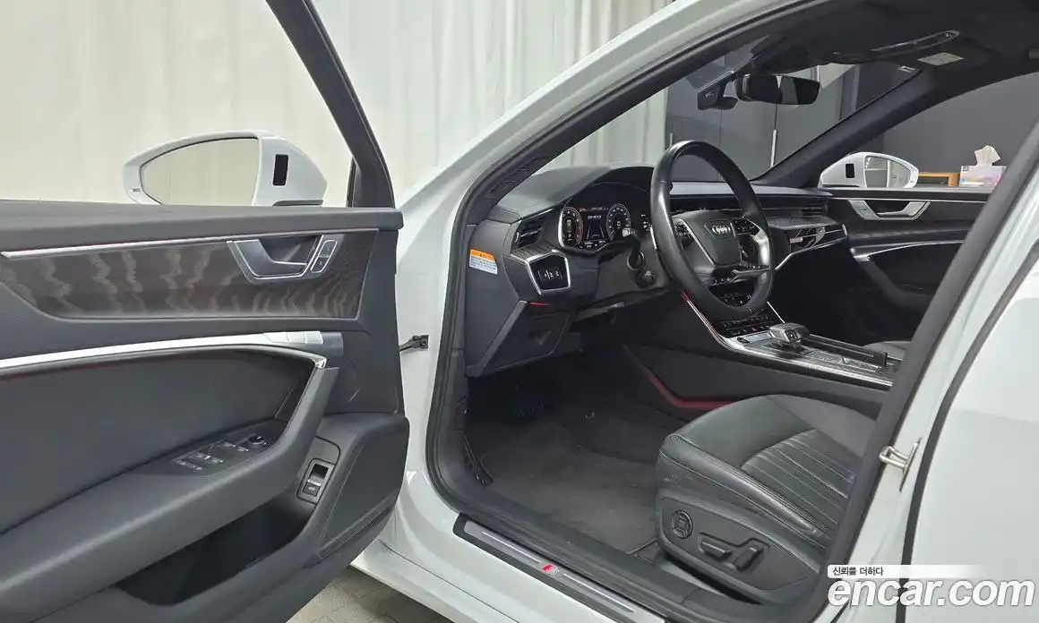 Audi A6 2022 2.0 Автомат в Москве № 163627, фото 3