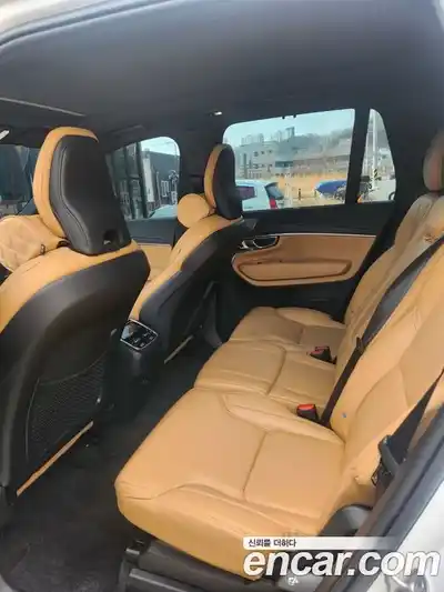 Volvo XC90 2024 2.0 Автомат в Москве № 164771, миниатюра 2