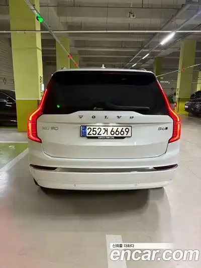 Volvo XC90 2024 2.0 Автомат в Москве № 164771, миниатюра 4