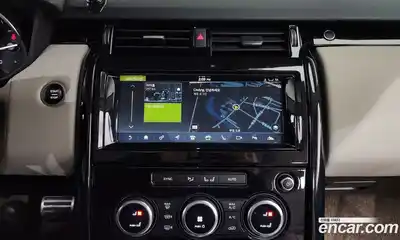 Land Rover Discovery 2018 2.0 Автомат в Москве № 166183, миниатюра 3