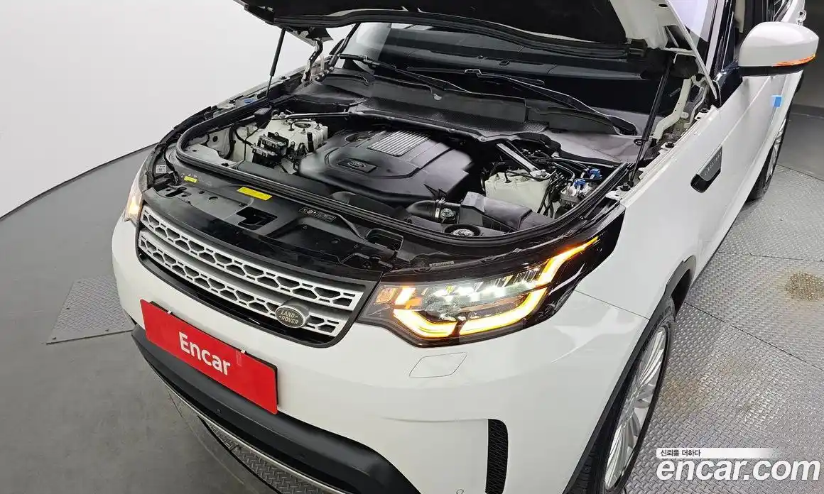 Land Rover Discovery 2017 3.0 Автомат в Москве № 166495, фото 20
