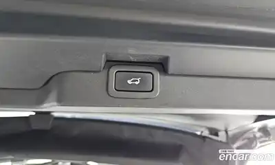 Land Rover Discovery 2017 3.0 Автомат в Москве № 166495, миниатюра 7