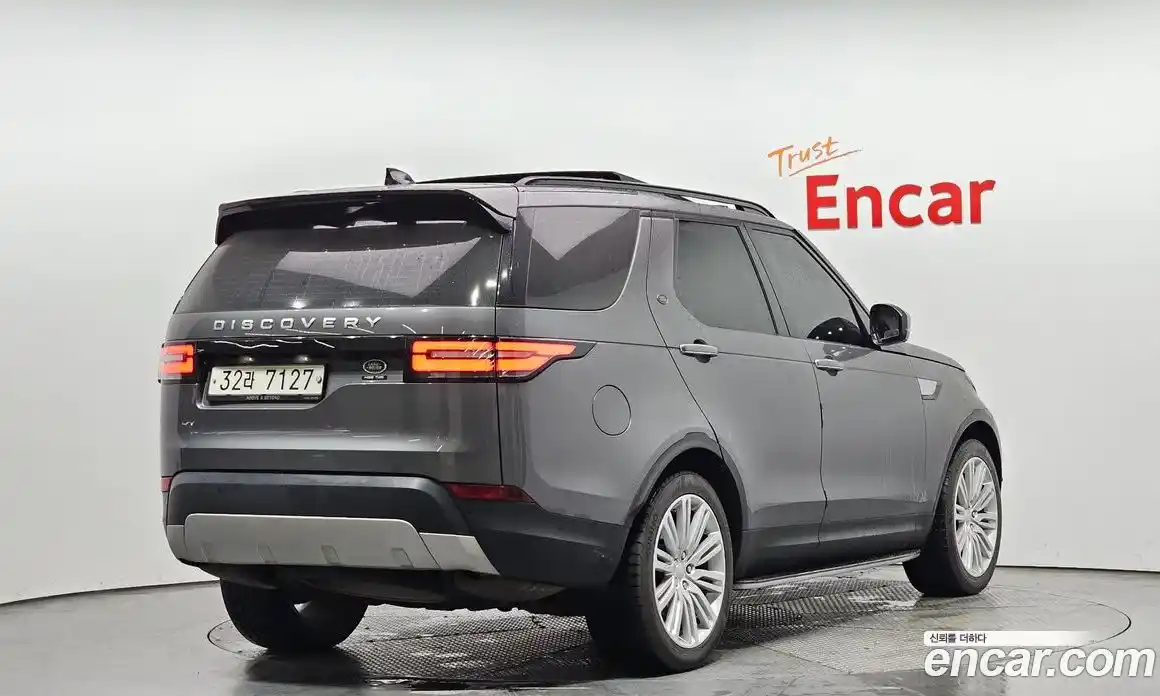 Land Rover Discovery 2017 3.0 Автомат в Москве № 166699, фото 18