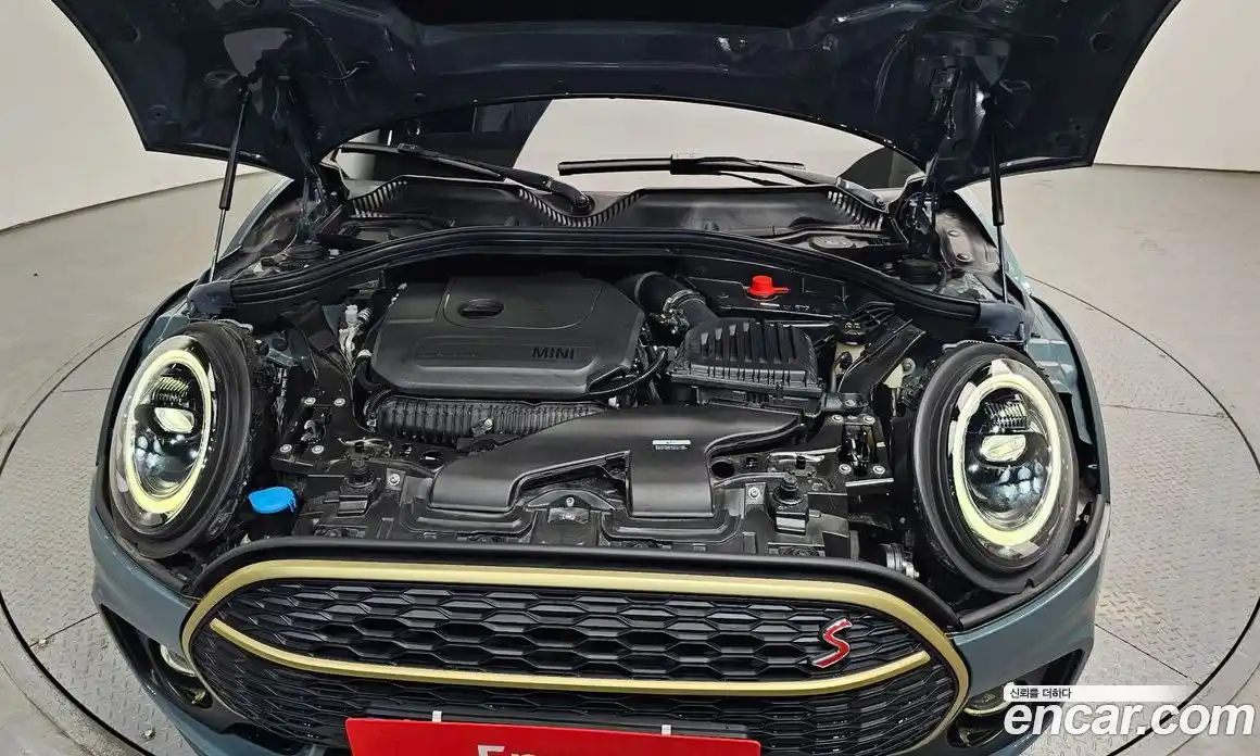 Mini Clubman 2023 2.0 Автомат в Москве № 166965, фото 17