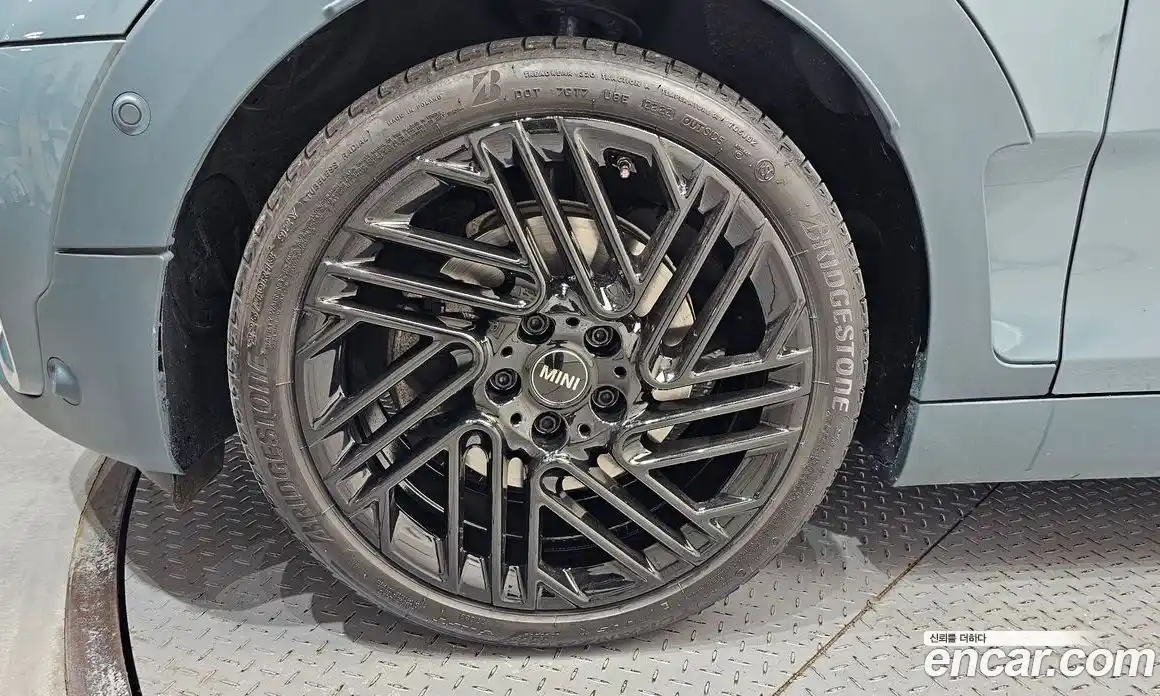 Mini Clubman 2023 2.0 Автомат в Москве № 166965, фото 3