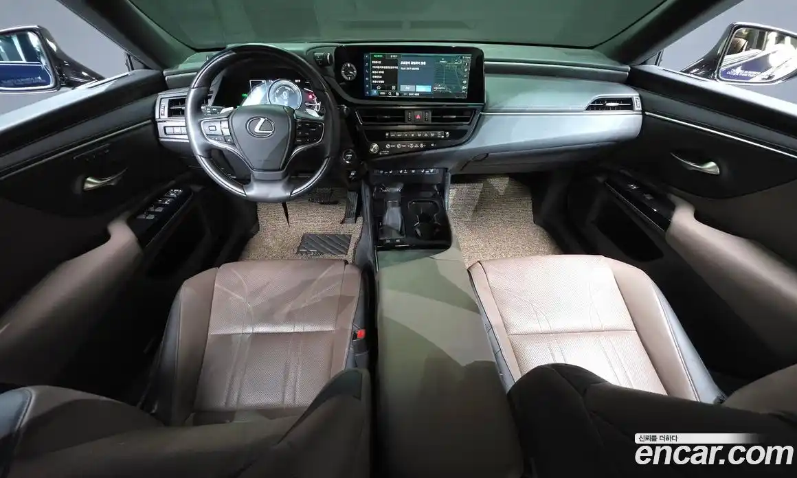 Lexus ES 2023 2.5 Автомат в Москве № 168118, фото 18