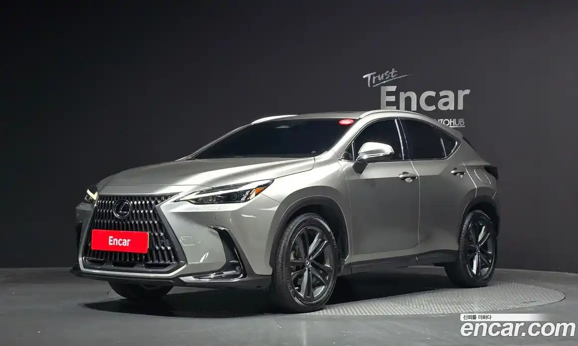 Lexus NX 2023 2.5 Автомат в Москве № 168130, фото 6