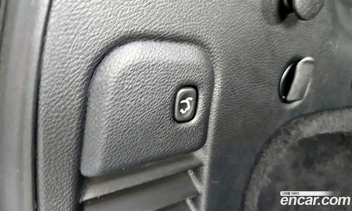 Jeep Cherokee 2019 3.6 Автомат в Москве № 169633, фото 12