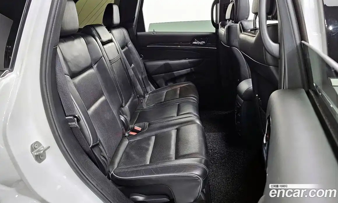 Jeep Cherokee 2019 3.6 Автомат в Москве № 169633, фото 19