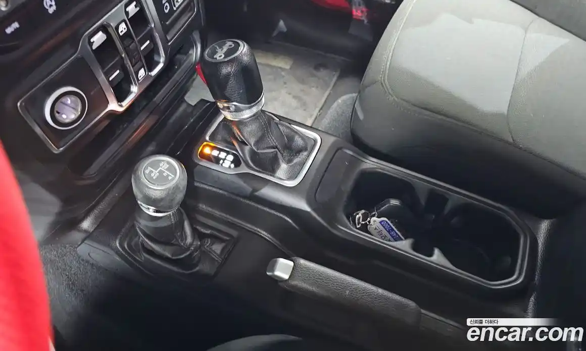 Jeep Wrangler 2018 2.0 Автомат в Москве № 169763, фото 12