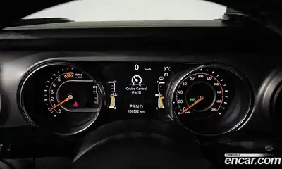 Jeep Wrangler 2018 2.0 Автомат в Москве № 169763, миниатюра 5