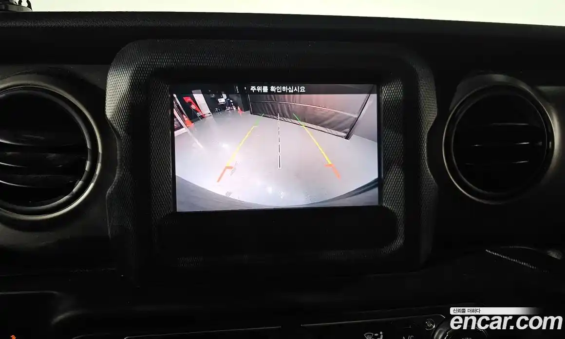 Jeep Wrangler 2018 2.0 Автомат в Москве № 169763, фото 10