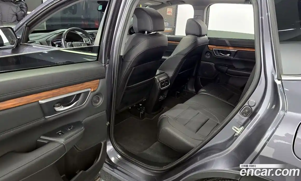 Honda CR-V 2020 1.5 Автомат в Москве № 170531, фото 5