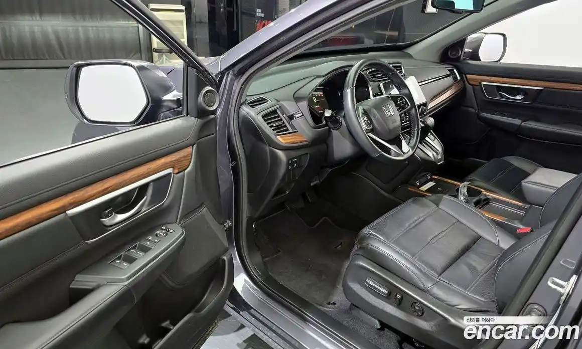 Honda CR-V 2020 1.5 Автомат в Москве № 170531, фото 7