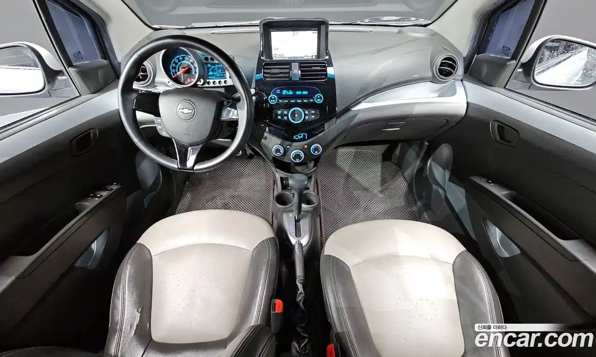Chevrolet Spark 2012 1.0 Автомат в Москве № 174165, фото 18