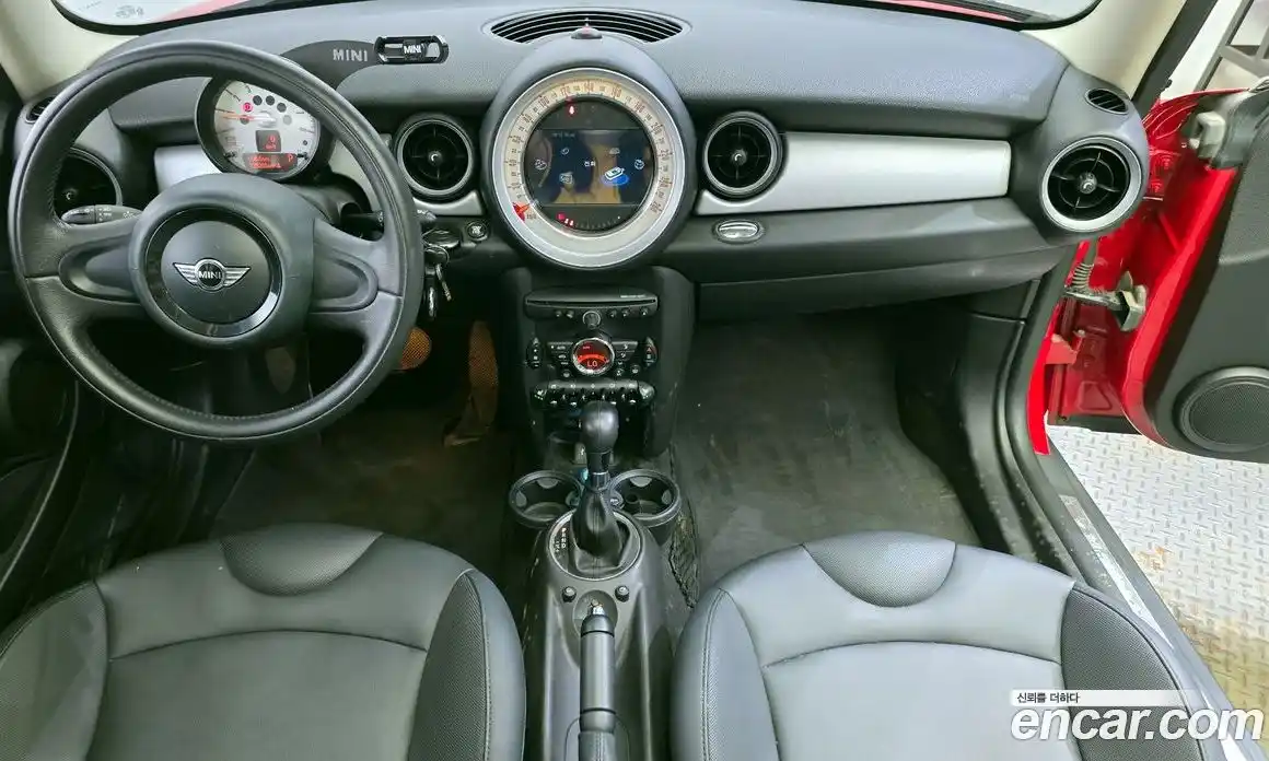 Mini Clubman 2014 1.6 Автомат в Москве № 177190, фото 1