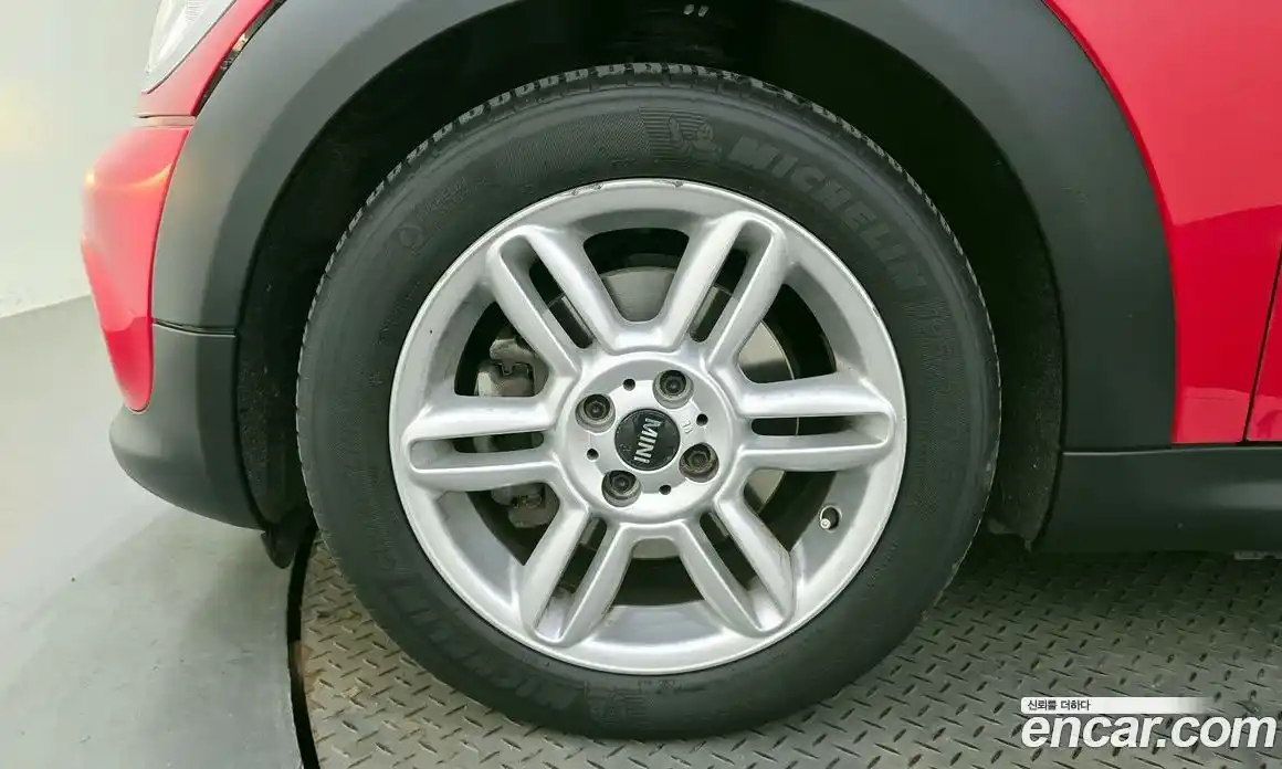 Mini Clubman 2014 1.6 Автомат в Москве № 177190, фото 14