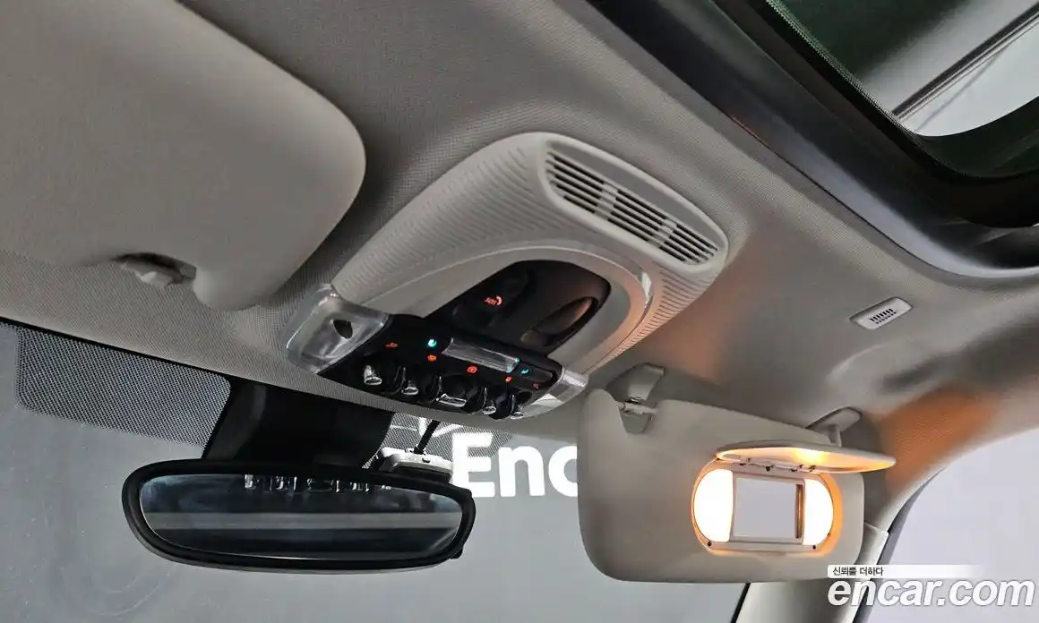 Mini Cooper 2024 1.5 Автомат в Москве № 178075, фото 8