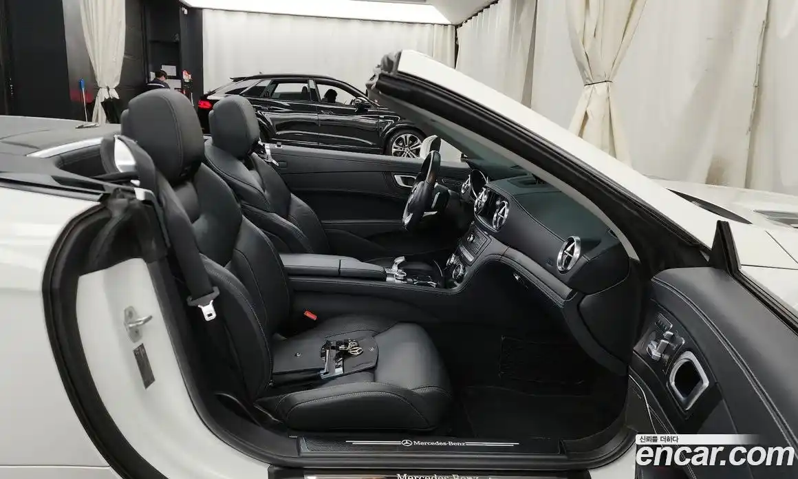 Mercedes-Benz SL-Class 2017 3.0 Автомат в Москве № 178674, фото 10