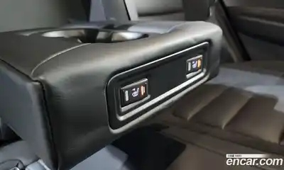 Renault QM6 2023 2.0 Автомат в Москве № 181782, миниатюра 12