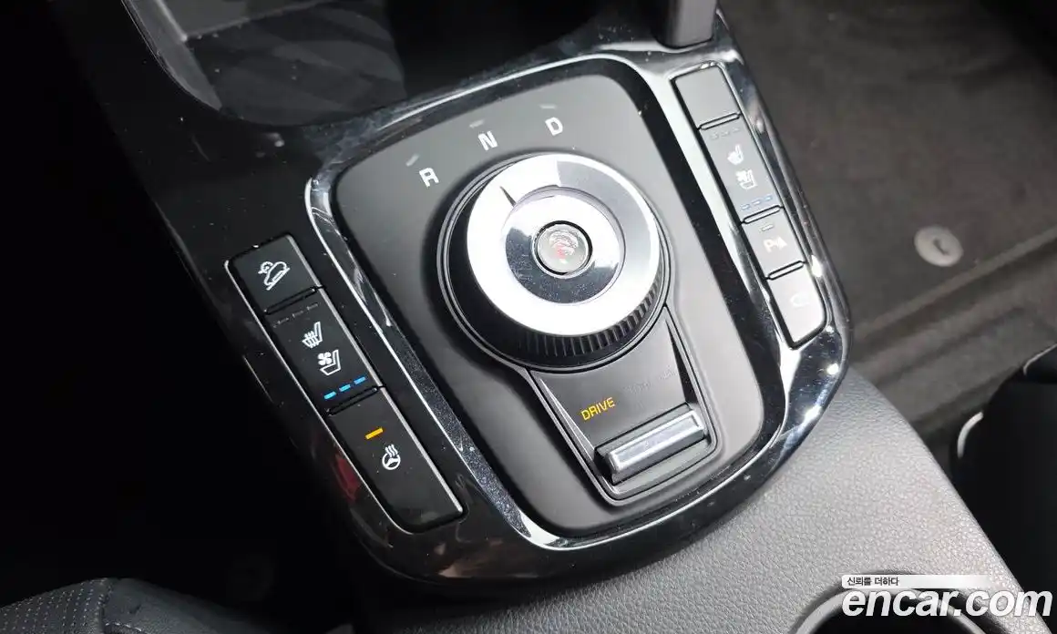 Kia Seltos 2025 1.6 Автомат в Москве № 18182, фото 1