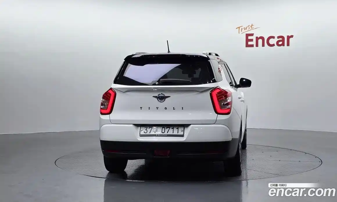 SsangYong TIBOLI 2016 1.6 Автомат в Москве № 181947, фото 14