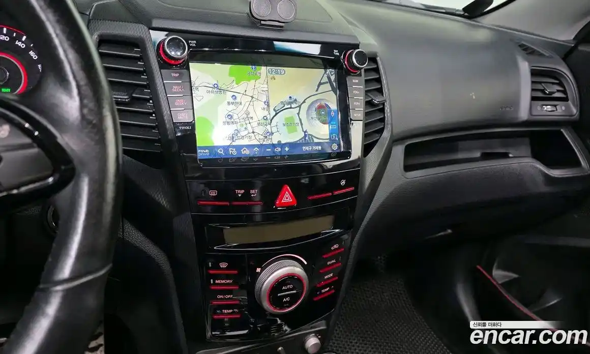 SsangYong TIBOLI 2016 1.6 Автомат в Москве № 181947, фото 16