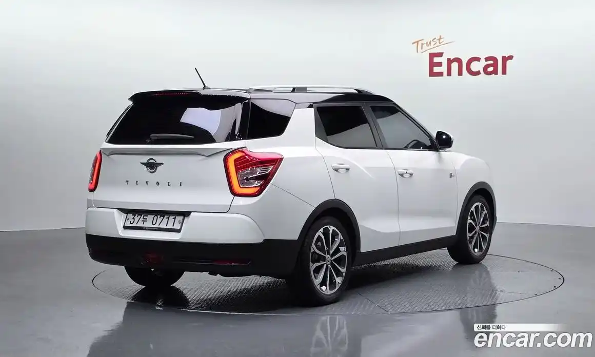 SsangYong TIBOLI 2016 1.6 Автомат в Москве № 181947, фото 5