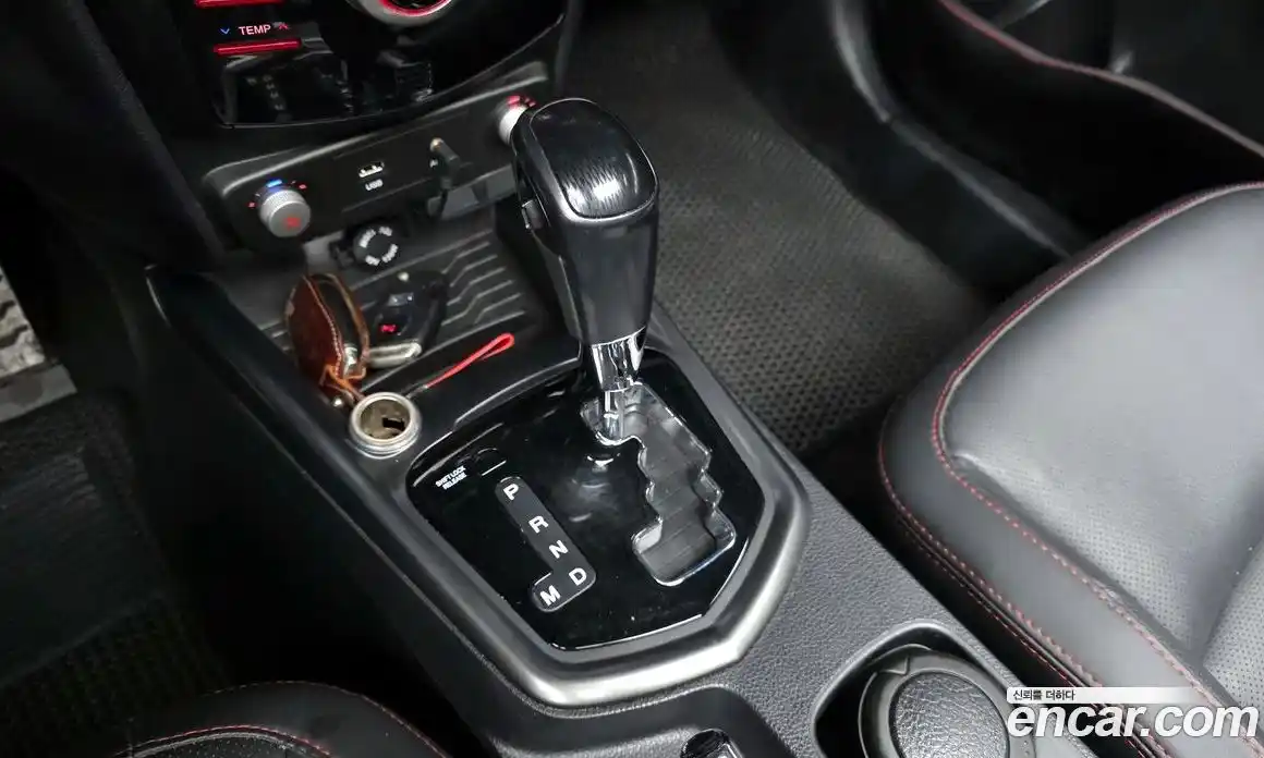 SsangYong TIBOLI 2016 1.6 Автомат в Москве № 181947, фото 9